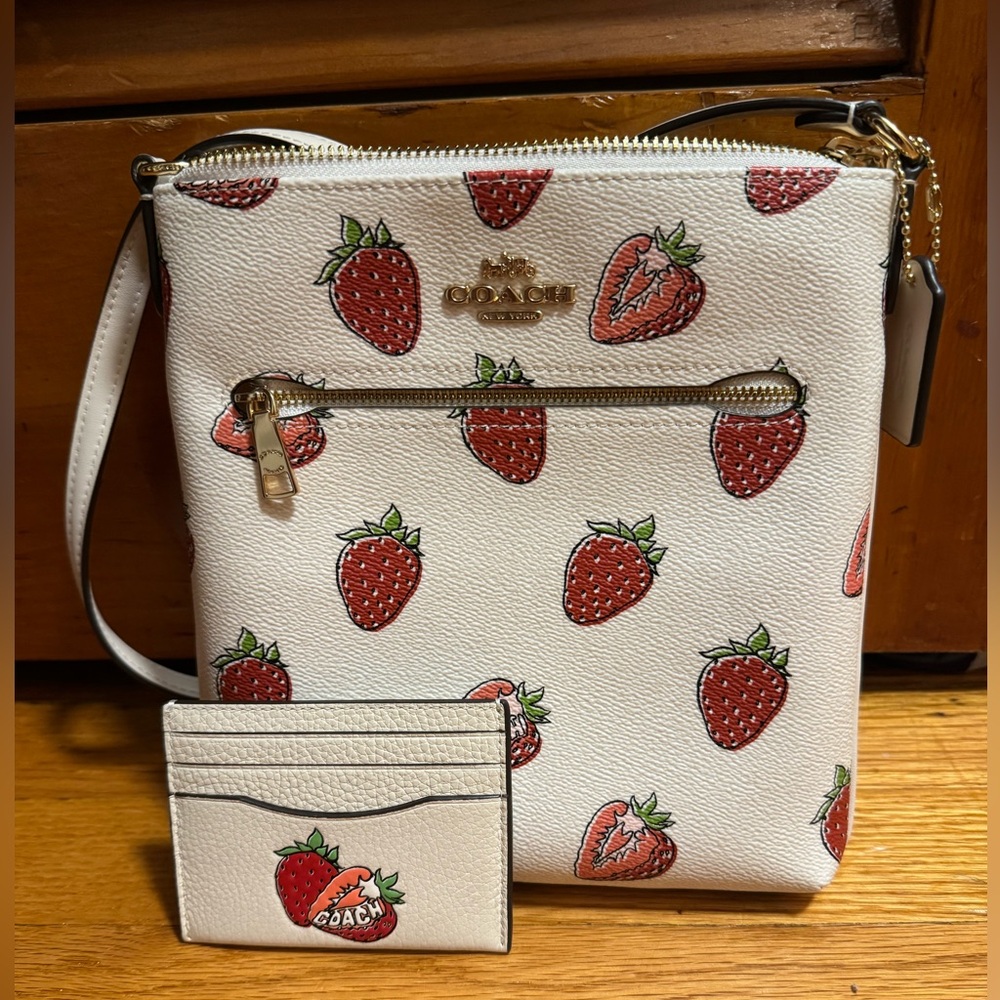 Coach Mini Rowan Bag and Cardholder ๐ Strawberry Print - 2 Pc $348 MSRP - Picture 5 of 15